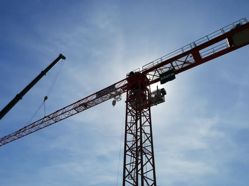 Checklist: Renting Tower Cranes – Key Facts for Crane Operators