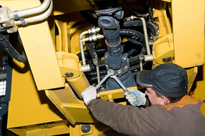 Maintenance of Construction Equipment – What Contractors Should Pay Attention To
