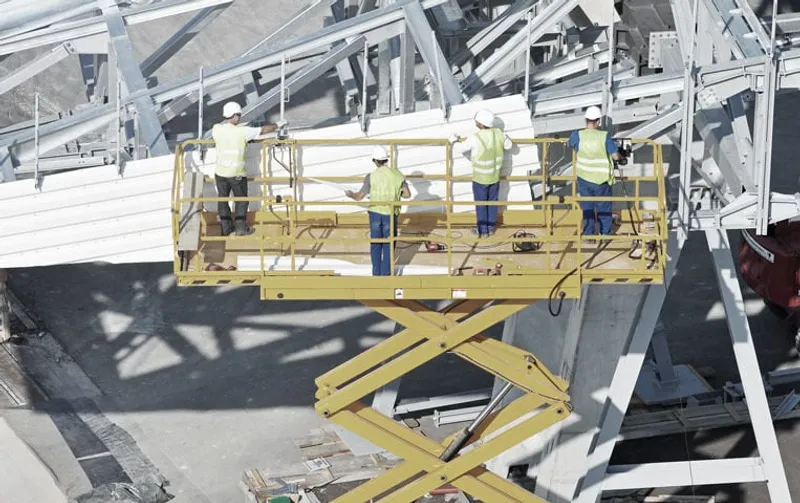 4 Tips for Reliable Aerial Work Platform Rentals