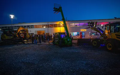 Welcome to the Future – klarx Opens Its Logistics Center