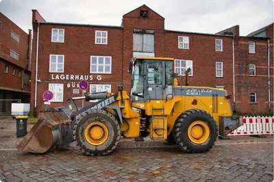 Driving Wheel Loaders on Public Roads - What You Need to Know